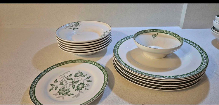 سرویس غذاخوری چینی 24پارچه 6نفر اینگلیش ترکیه