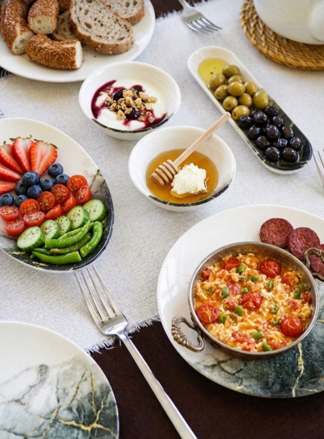 سرویس صبحانه خوری چینی16پارچه 6نفر فاریکا ترکیه