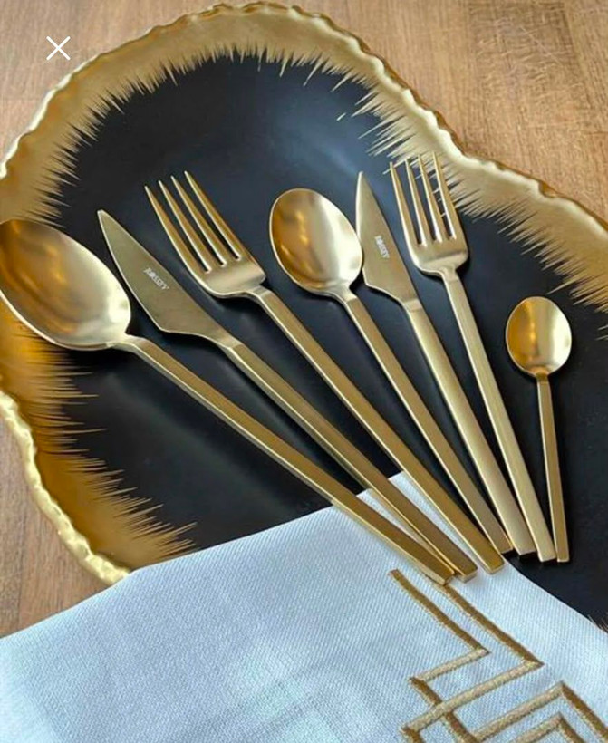 سرویس قاشق و چنگال 42 پارچه6نفر Carre Titanium ترکیه